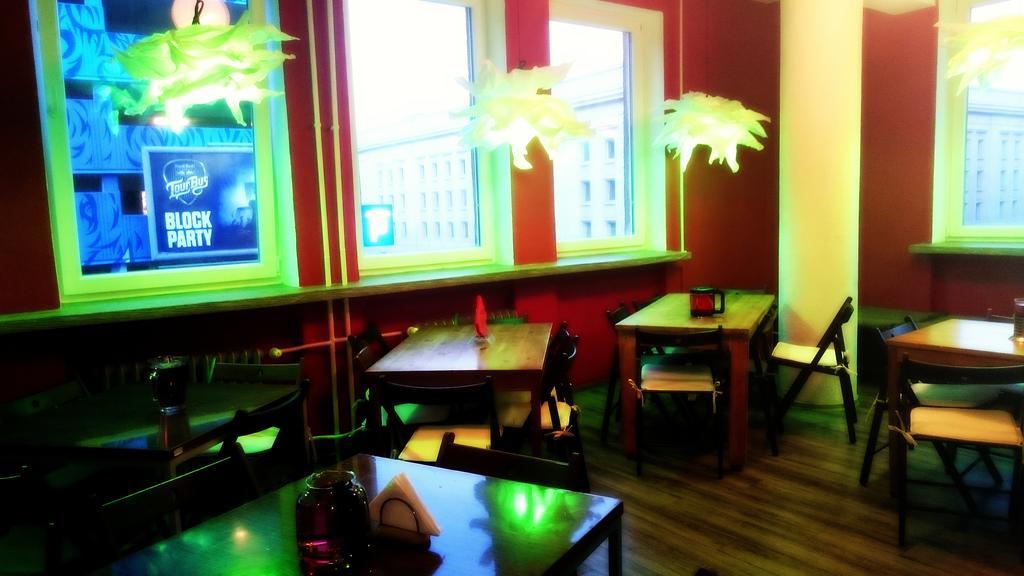 Wdj Hostel Warszawa Eksteriør billede