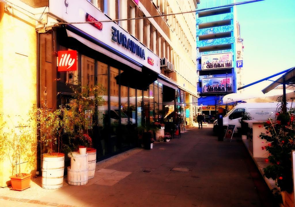 Wdj Hostel Warszawa Eksteriør billede
